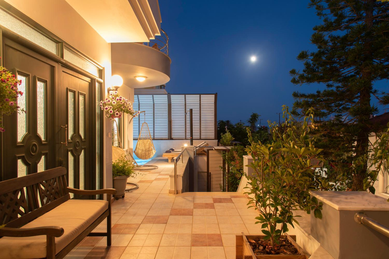 Others 4, Paradisos luxury villas next to beach, Crete