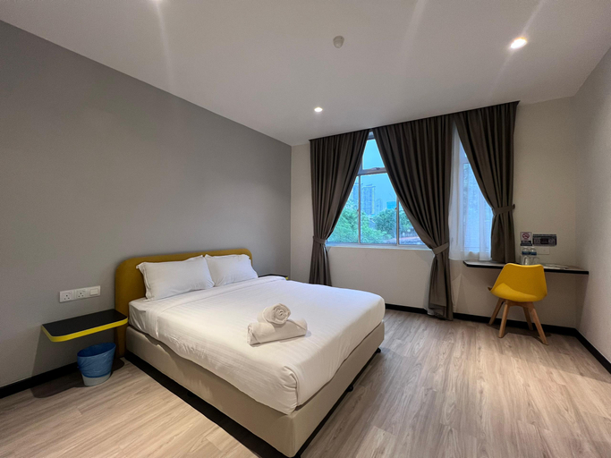 Havona Hotel @ CIQ Johor Bahru - Self Check-In Room Type - Deluxe Queen with window