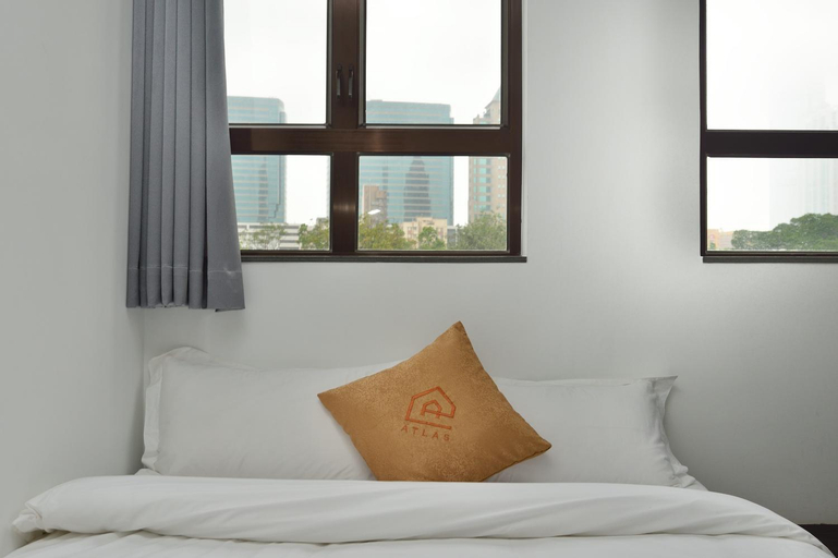 Bedroom 13