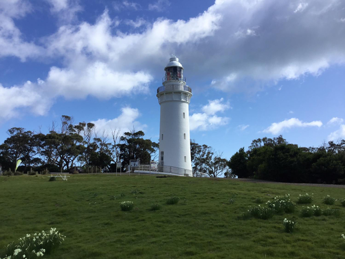 Others 4, Skyescape on Northshore, Waratah/Wynyard - Pt A