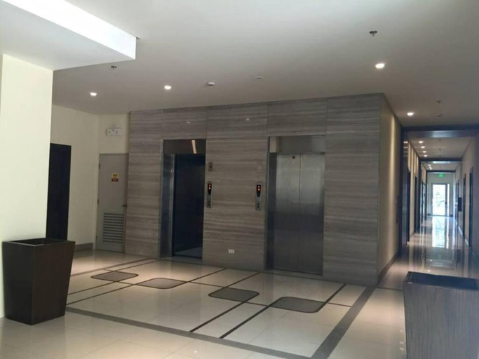Others 5, One Palm Tree Condo, Pasay City