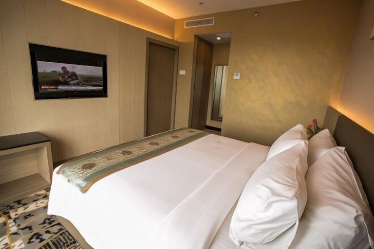 Bedroom 23
