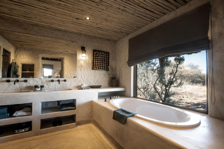 Bathroom, Zannier Hotels Omaanda, Windhoek Rural