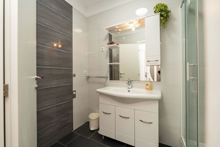 Bathroom 3, Apartments Grbic, Privlaka