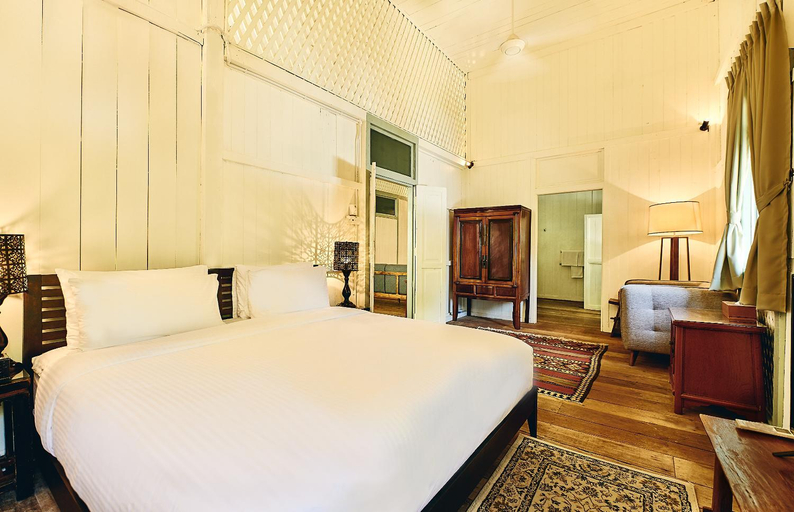 Bedroom 25