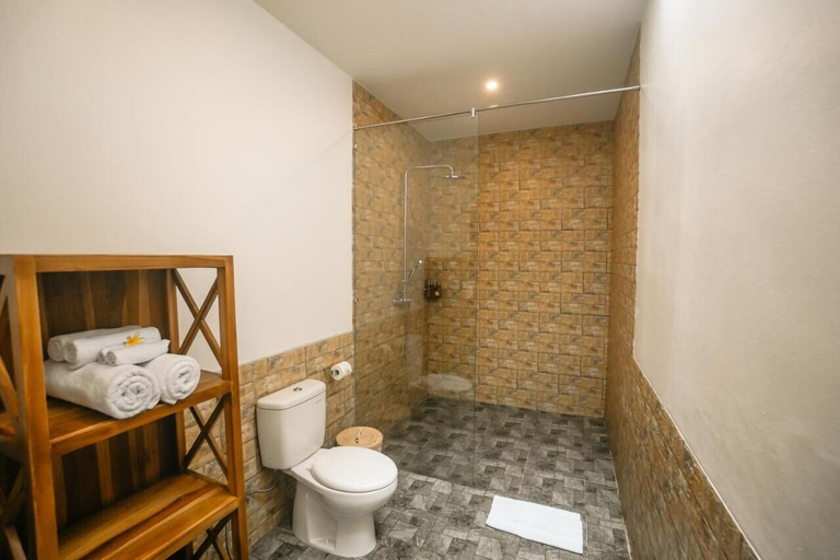 Bathroom 3, Akasia Hill Villas, Badung