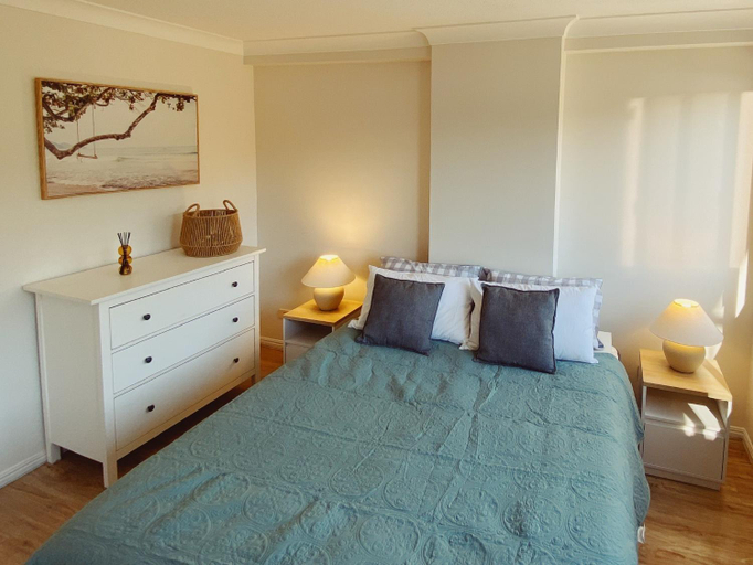 Bedroom 2, Fairways Golf & Beach Retreat Bribie Island, Bribie Island