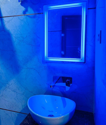 Bathroom 5, Kashvi hotels, Varanasi