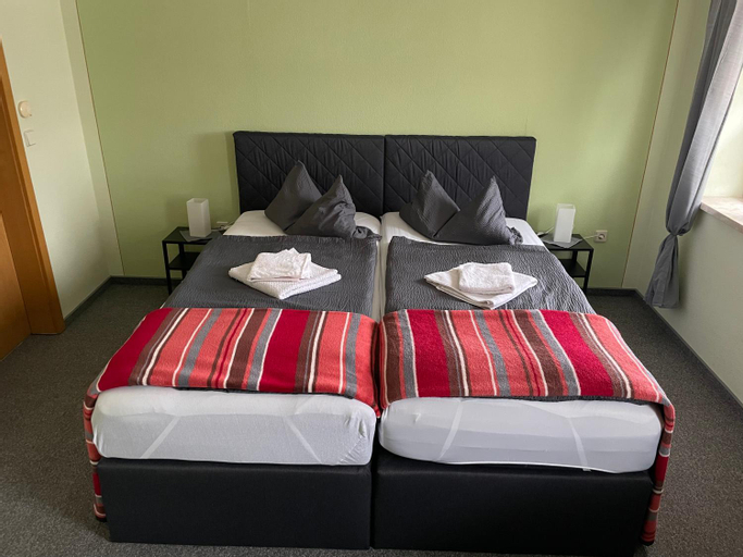 Bedroom 12
