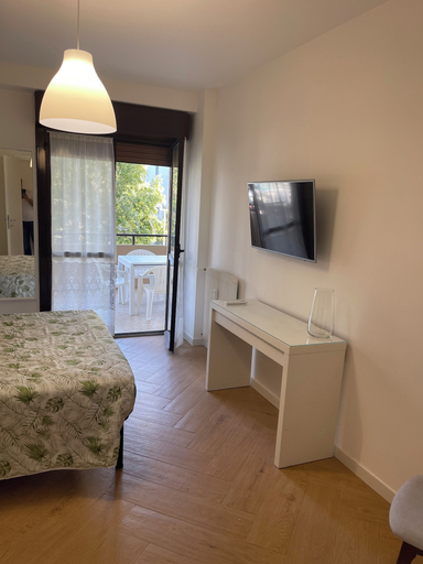 Others 5, Desert Home Eur Torrino, Roma