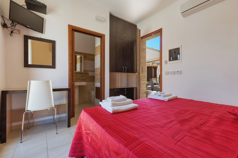 Bedroom 4, Lido Marini Rooms Affittacamere B&B, Lecce
