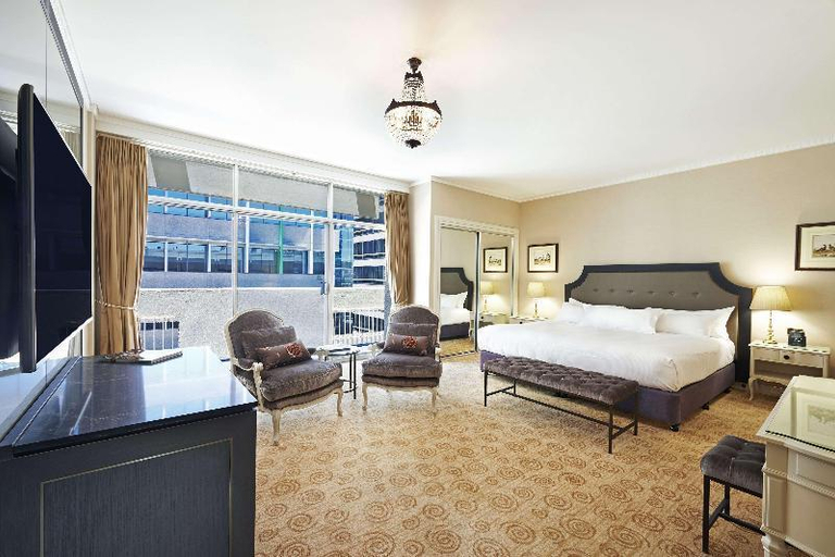 Bedroom 18