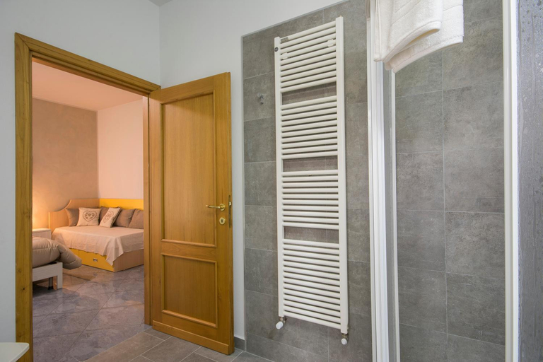 Others 5, Bed & Breakfast Profumo D'Estate, Pistoia