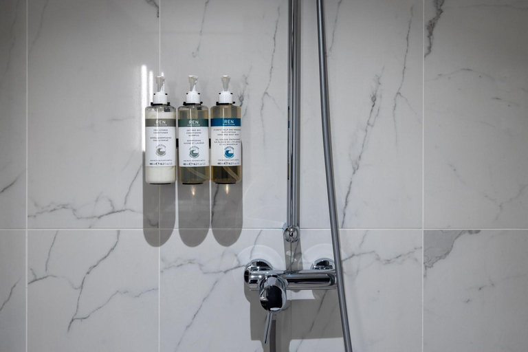 Amenities 10
