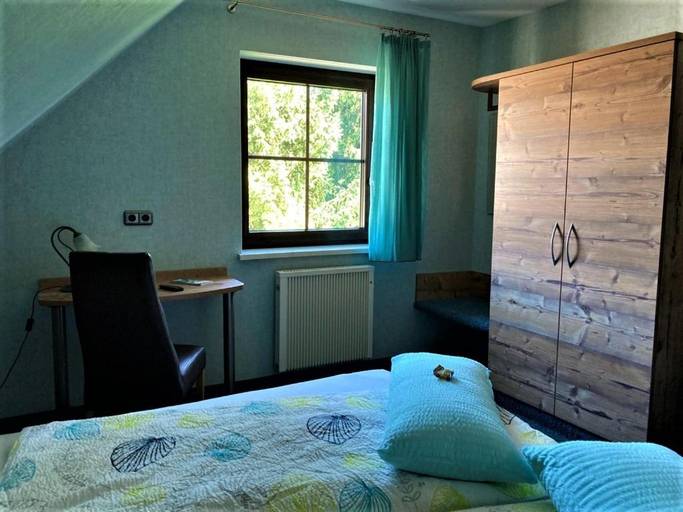 Bedroom 2, Gastehaus Ainser, Bodenseekreis