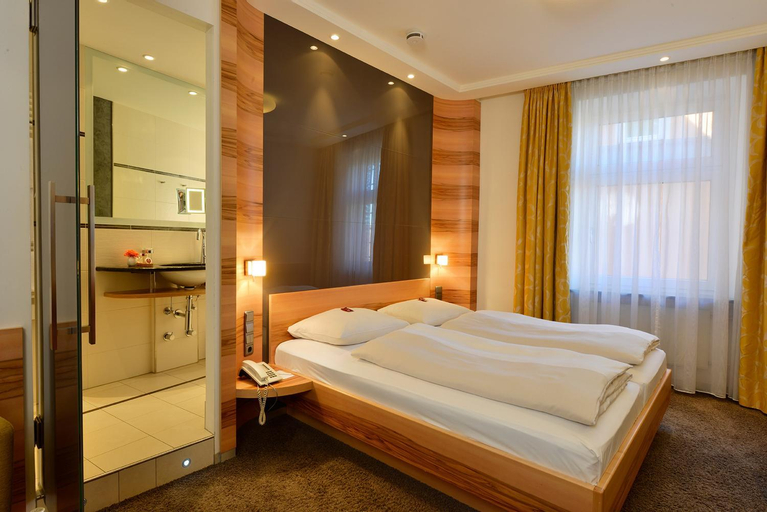 Bedroom 10
