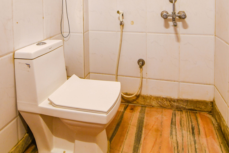 Bathroom, Fabhotel The Golden Orchid, Kolkata