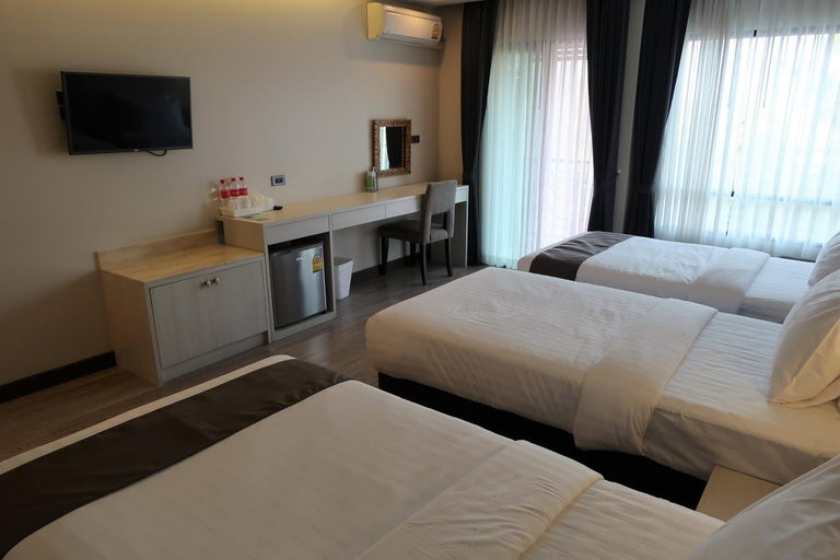 Bedroom 8