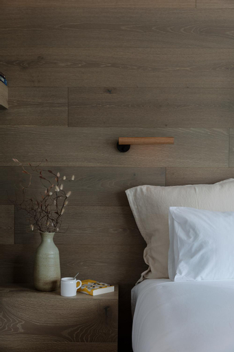 Bedroom 16