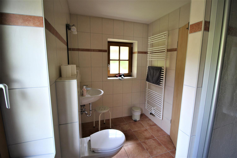 Bathroom 3, Gasthof Wimbachklamm, Berchtesgadener Land