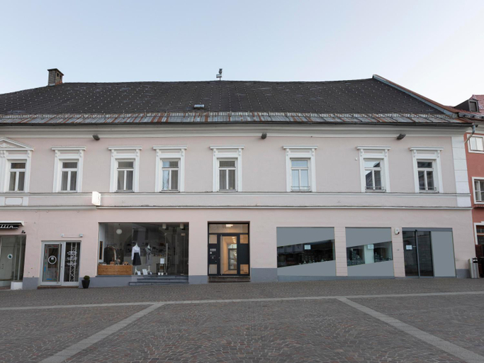 Exterior 2