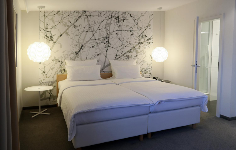 Bedroom 9