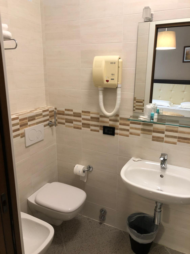 Bathroom 4