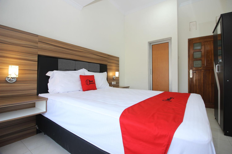 Bedroom 6