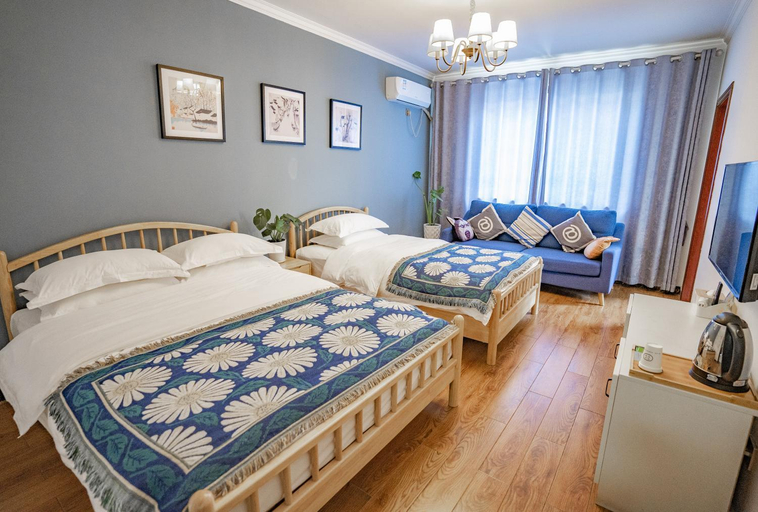 Bedroom 12