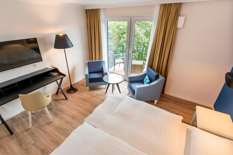 Bedroom 2, Boutique-Hotel Zur alten Post - Stammhaus, Dithmarschen