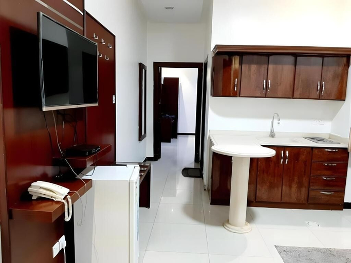 Bathroom 4, Ahlin Suites 3, Riyadh