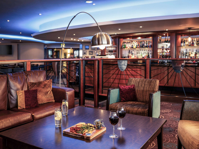 Food & Drinks 5, Mercure Manchester Piccadilly Hotel, Manchester