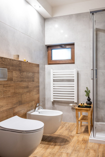 Bathroom 3, Ornak 7, Tatra