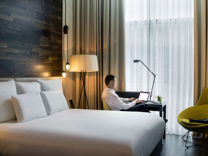 Bedroom 2, Pullman Liverpool, Sefton