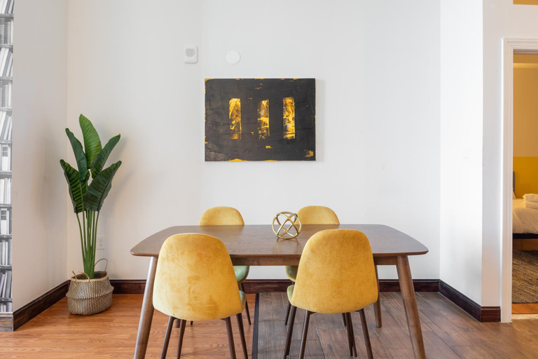 Dining Room 9