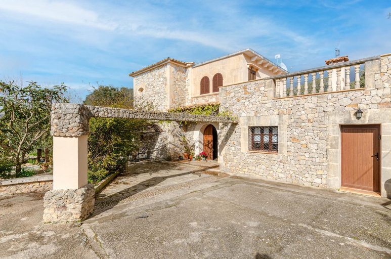 Others 2, YourHouse Can Jaume, quiet villa with private pool in Arta, Baleares