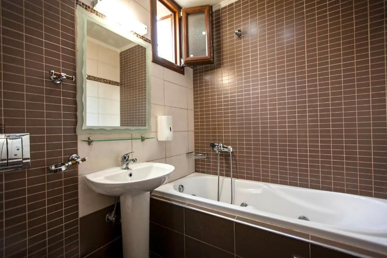 Bathroom 4, Amalia Lux Villas, Central Macedonia