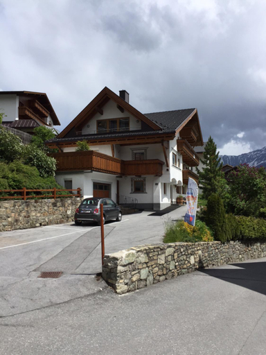 Others 3, Haus Schonjochl by Chatel Reizen, Landeck