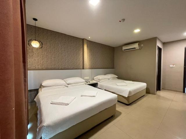 Bedroom 13