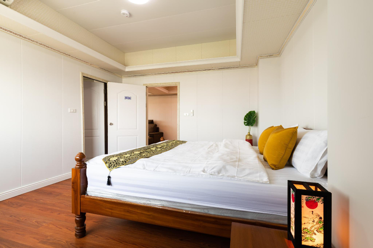 Bedroom 2, Business suite B, Bang Na