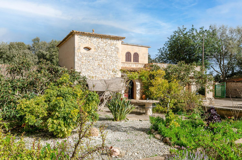 Others 3, YourHouse Can Jaume, quiet villa with private pool in Arta, Baleares