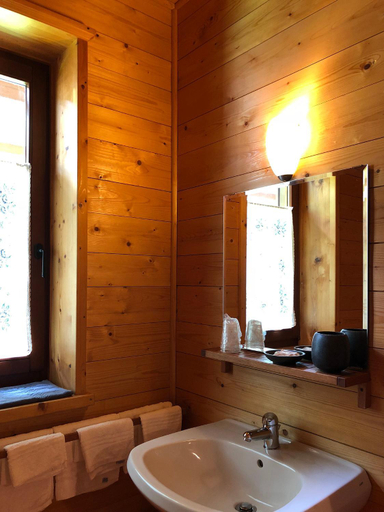 Bathroom 6