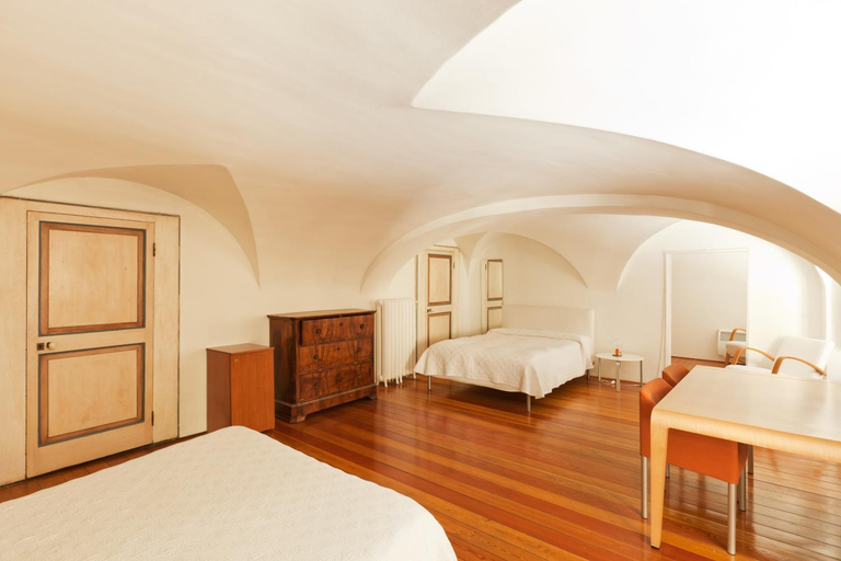 Bedroom 16