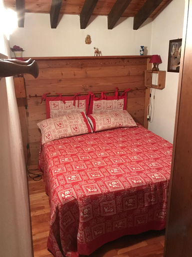 Bedroom 4, La posa sul lago, Vercelli