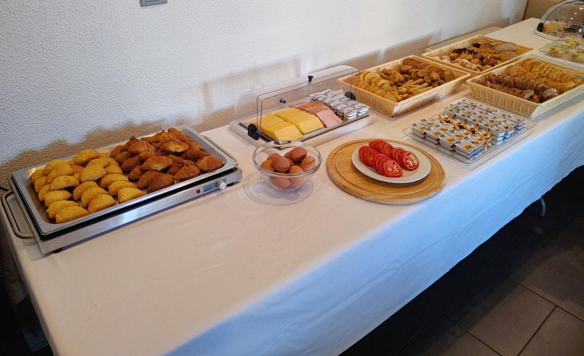 Food & Drinks 5, Aposperides Hotel, Attica