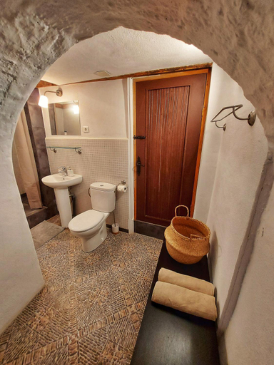 Bathroom 4, Finca Serrato, Málaga