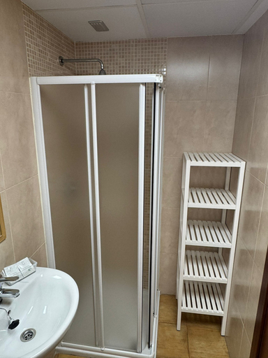 Bathroom 5, Habitaciones la Mar, Alicante