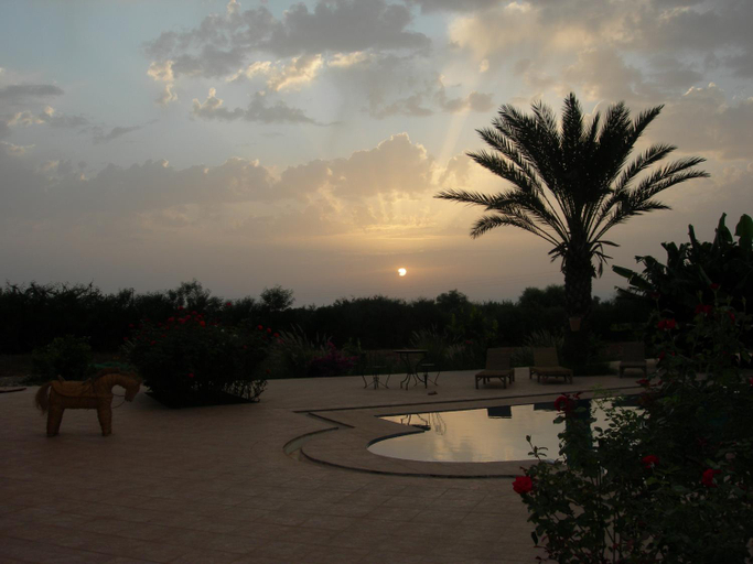 Sport & Beauty 2, Riad-villa Agadir-Taroudant, super piscine, grande qualite, Taroudannt