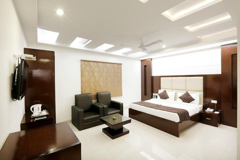 Bedroom 5, Hotel Anand INternational, Delhi