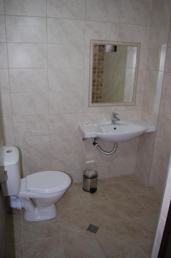 Bathroom 3, Хотел Хилез Hotel Hilez, Tryavna